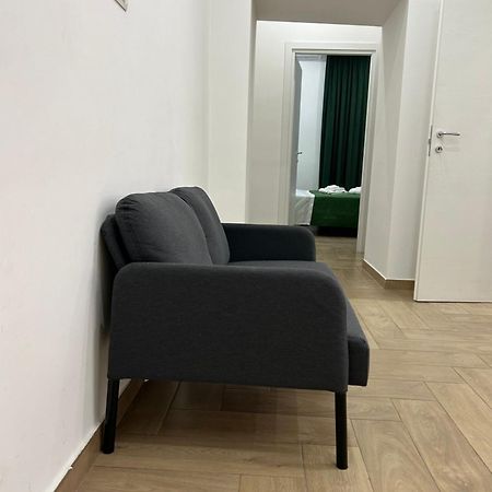 Airport Security 161 Apartment Naples Exterior photo